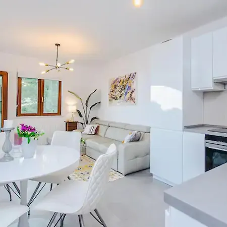 San Antonijo Apartment Hvar Town
