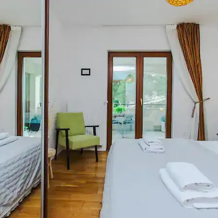 San Antonijo 赫瓦尔