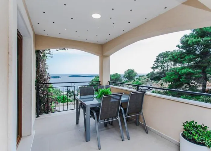 San Antonijo Apartment