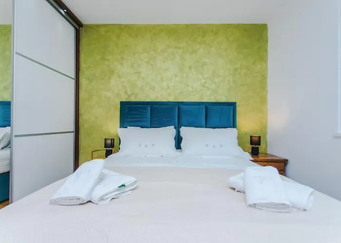 San Antonijo Apartment Hvar Town