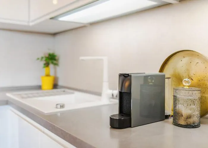 San Antonijo * Hvar Town